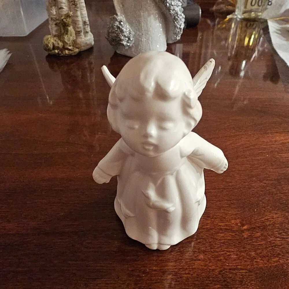 Vintage Ceramic Angel Figurine With Wings & Birds, Forward Leaning